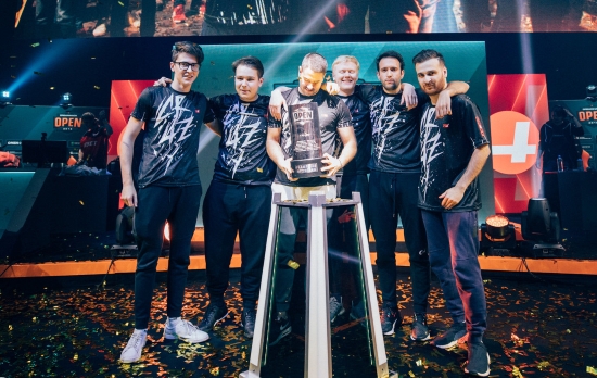 百家乐新手为什么判断会变形（百家乐新手为何容易出现判断偏差）